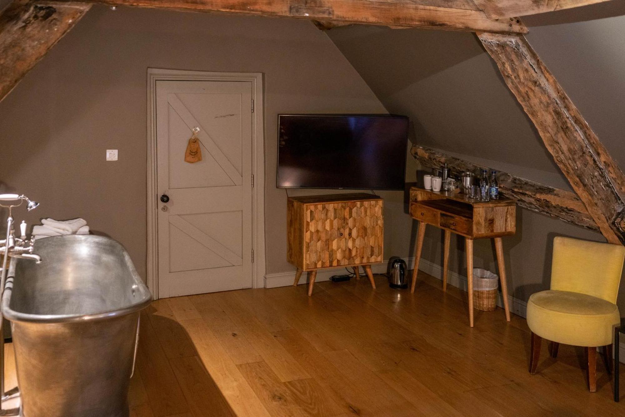 The Archangel,Restaurant & Bar With Rooms Frome Exterior foto