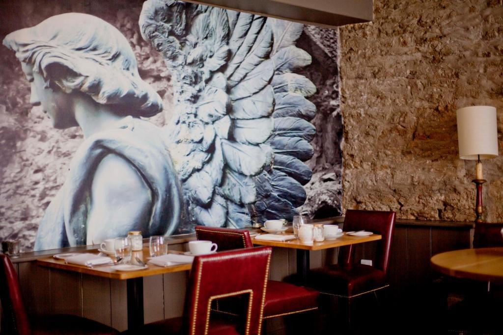 The Archangel,Restaurant & Bar With Rooms Frome Exterior foto